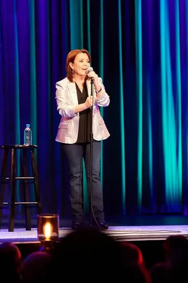 Kathleen Madigan: The Family Thread Kathleen Madigan: The Family Thread (2025)
